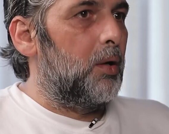 حمید گودرزی: رتبه 9 کنکور بودم و از مخزن روشن فکری اومده بودم/ اون موقع من بودم و  شهاب حسینی و الناز شاکردوست که…