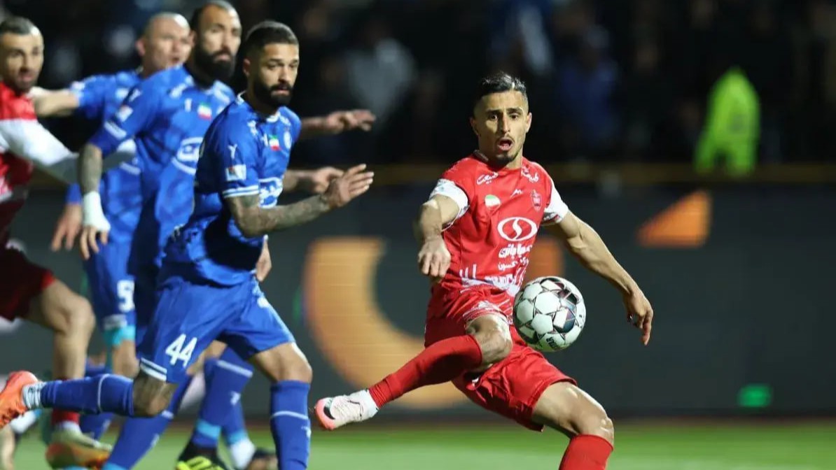 سورپرایز بزرگ پس از داربی برای آقای گل پرسپولیس؛ قرارداد علیپور در آستانه تمدید!