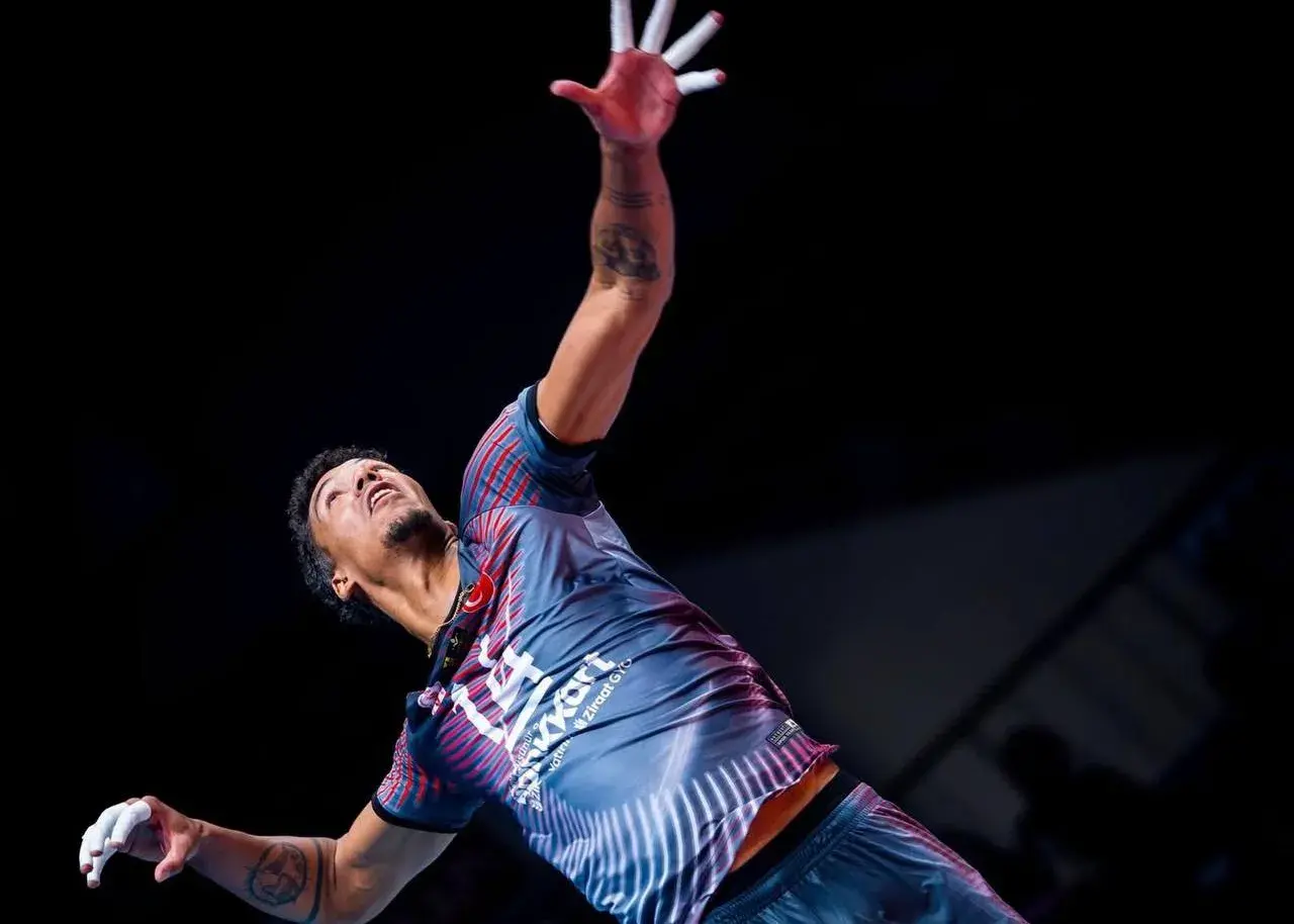 نبرد نفس‌گیر زراعت‌بانک و گالاتاسرای؛ غیرقابل‌مهارترین والیبالیست جهان در آتش رقابت!