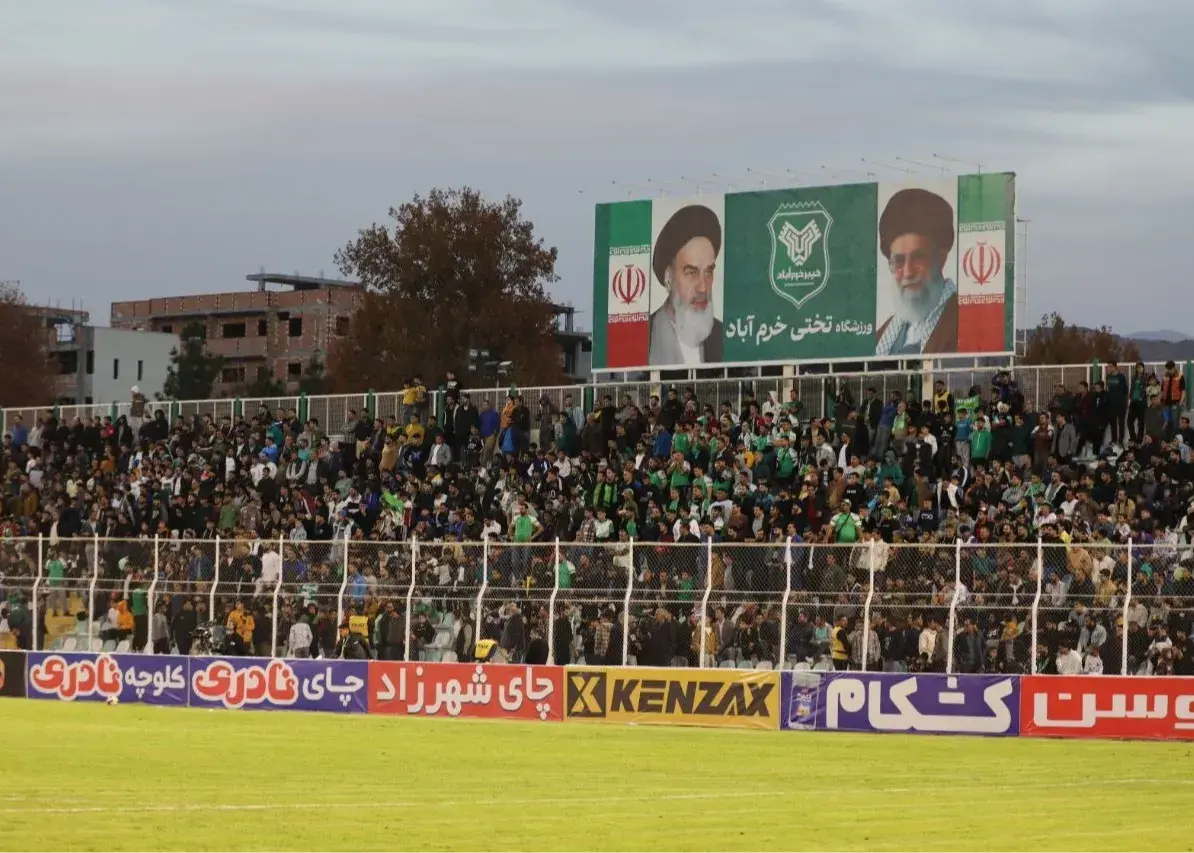 قیمت عجیب ۱۹۰ هزار تومانی بلیت دیدار خیبر و استقلال؛ آیا هواداران توان خرید دارند؟