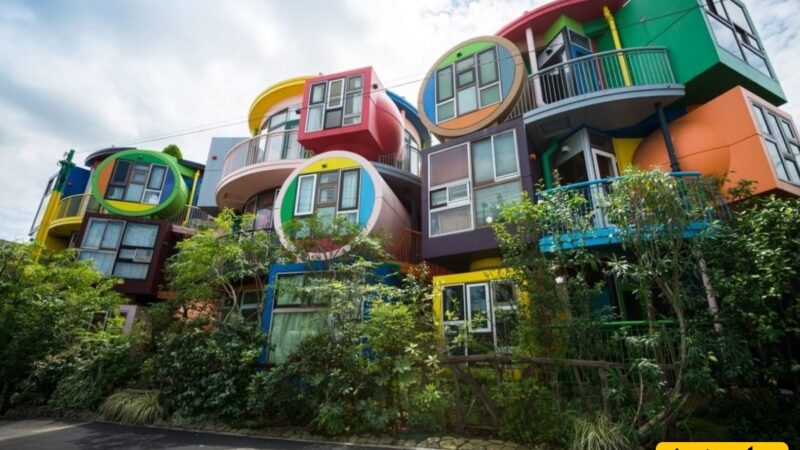 معجزه معماری ژاپنی که ۲۰ سال است مرزهای طراحی را جاودانه کرده است