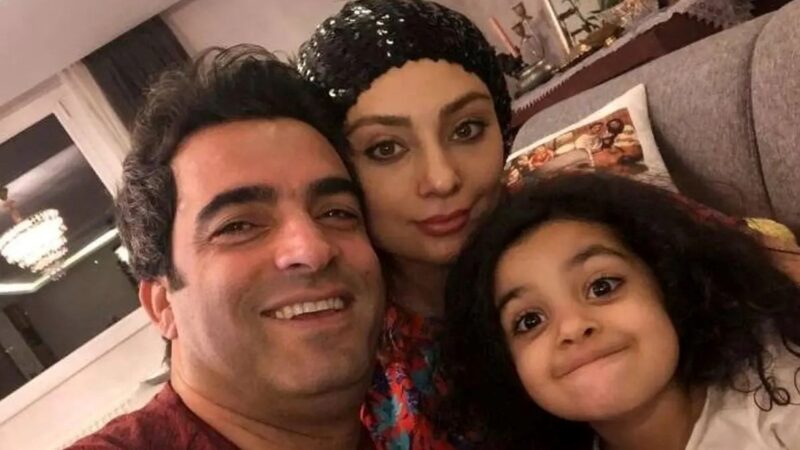 لحظه‌های ناب خوشحالی منوچهر هادی و یکتا ناصر کنار دخترشان پیش از جدایی!