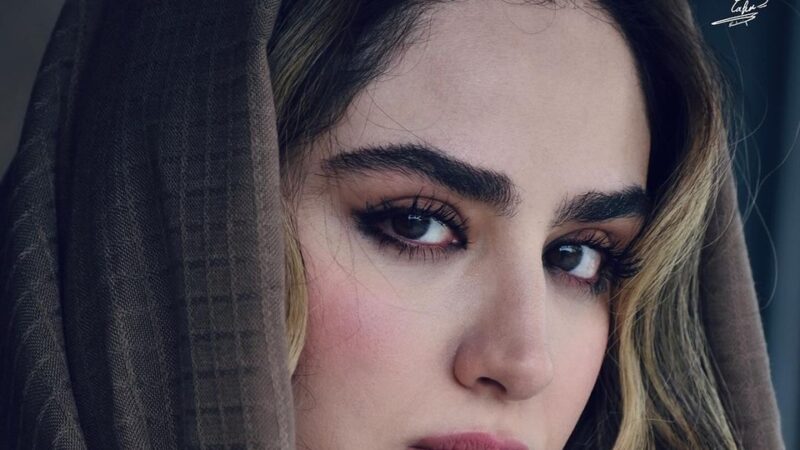 کولاک هانیه غلامی در روز تولدش با تیپ تمام چرم و لاکچریش بر فراز آسمان