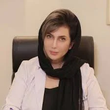 آریانا گرانده خطاب به همه: سکوت کنید و درباره ظاهر دیگران قضاوت نکنید!