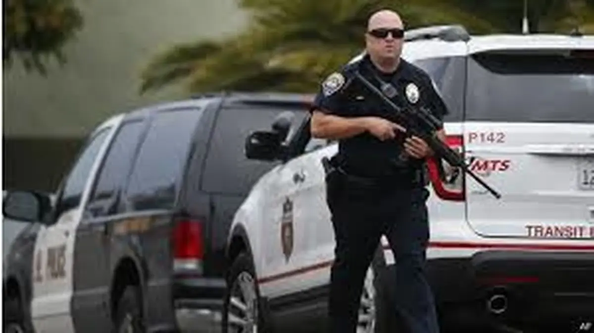 رسوایی جنجالی در مدرسه آمریکا؛ معلم ۳۰ ساله گرفتار رابطه ممنوعه با دانش‌آموز ۱۴ ساله شد!