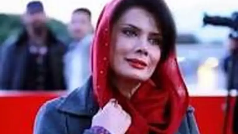 سفر شگفت‌انگیز به گذشته؛ چهره جوان و دیده‌نشده عاطفه رضوی در نخستین فیلمش سال 66