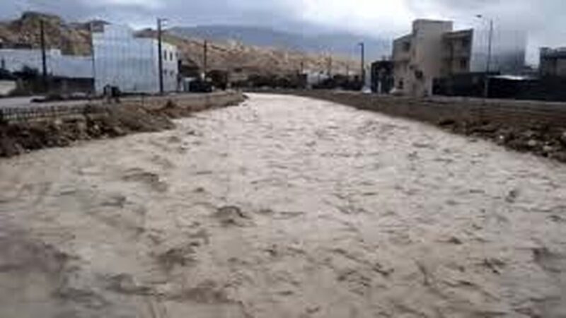 باران سیراف را زنده کرد؛ رودخانه تاریخی دوباره جاری شد!