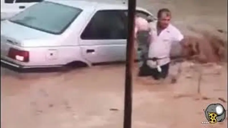 پوشاک و آرایشی صدرنشین بلک فرایدی