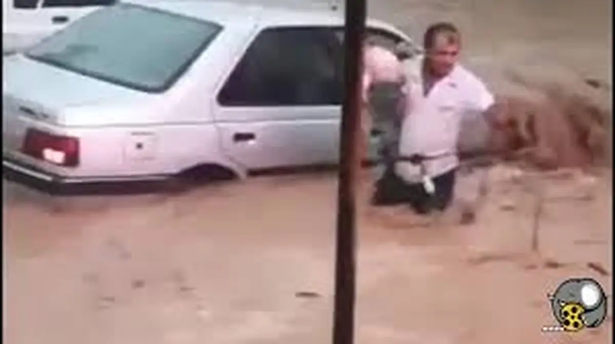 پوشاک و آرایشی صدرنشین بلک فرایدی