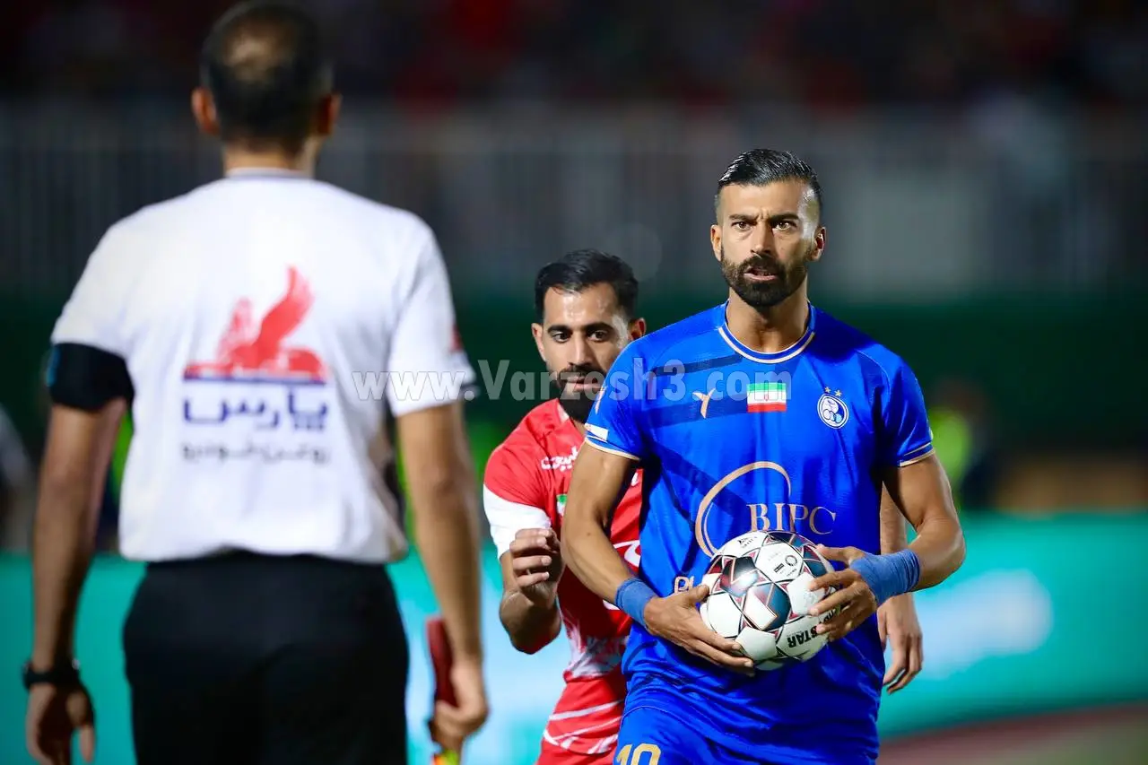 داوران سرنوشت‌ساز هفته پانزدهم لیگ برتر رسماً اعلام شدند؛ بنیاد‌ی‌فر و عراب براقی در کانون توجه!