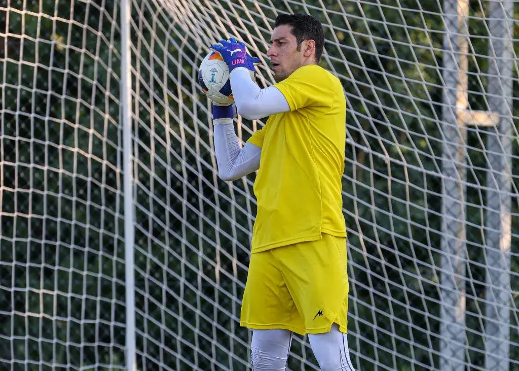 دروازه‌بان سپاهان زیر تیغ جراحی رفت