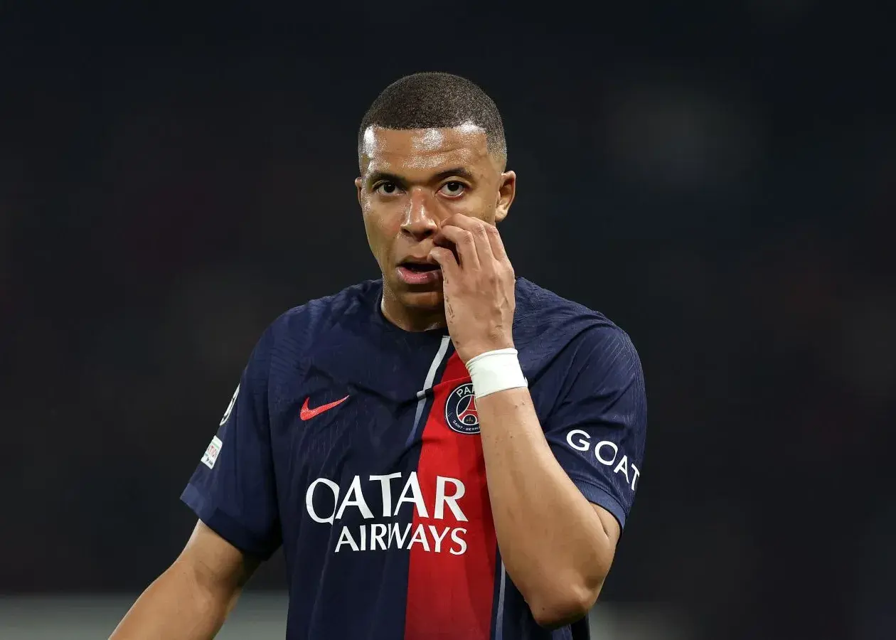 پی‌اس‌جی با تبریک تولد امباپه، پس از حکم پرداخت ۶۱ میلیون یورو چه پیامی داد؟