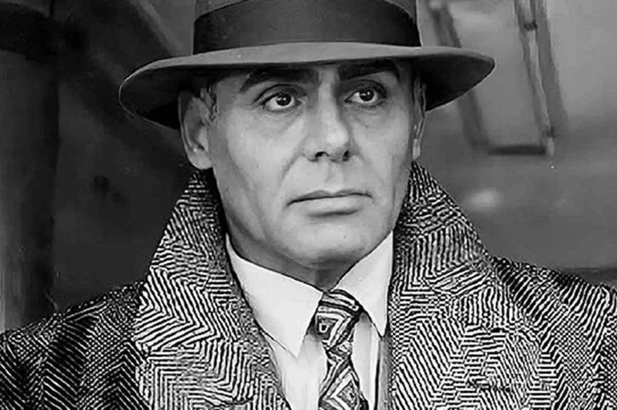 عکس| تصویری قدیمی از مهرانه مهین‌ترابی ۳۸ ساله و جمشید هاشم‌پور در اوج جوانی