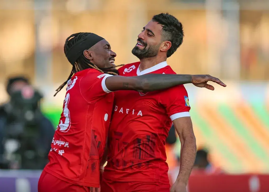 حسین کنعانی؛ نزدیک به ثبت رکورد طلایی در پرسپولیس با ۱۵۰ بازی رسمی - وب‌گردی