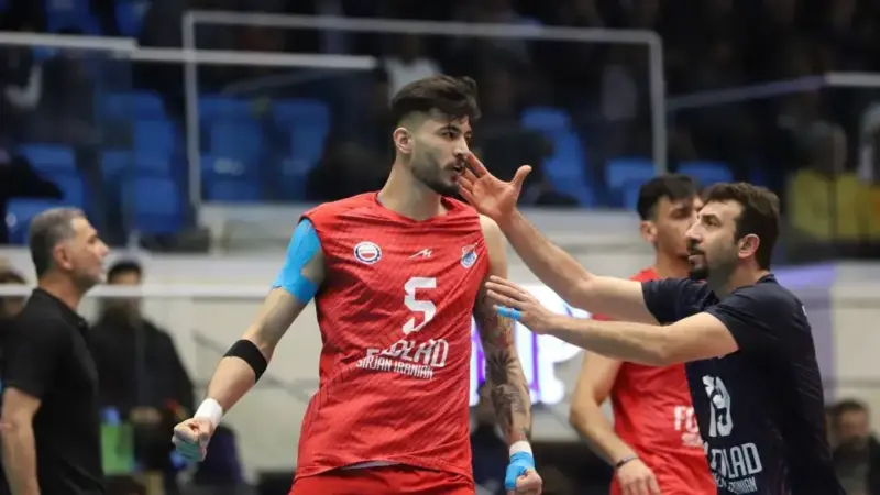 مهاجم فولاد سیرجان با عملکرد صددرصدی؛ راز موفقیت شکست‌ناپذیر تیم در لیگ برتر والیبال