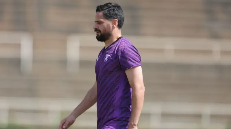 کمال کامیابی‌نیا زیر ذره‌بین جباری؛ بازگشت ستاره پرسپولیس به مس رفسنجان در آستانه تصمیم نهایی