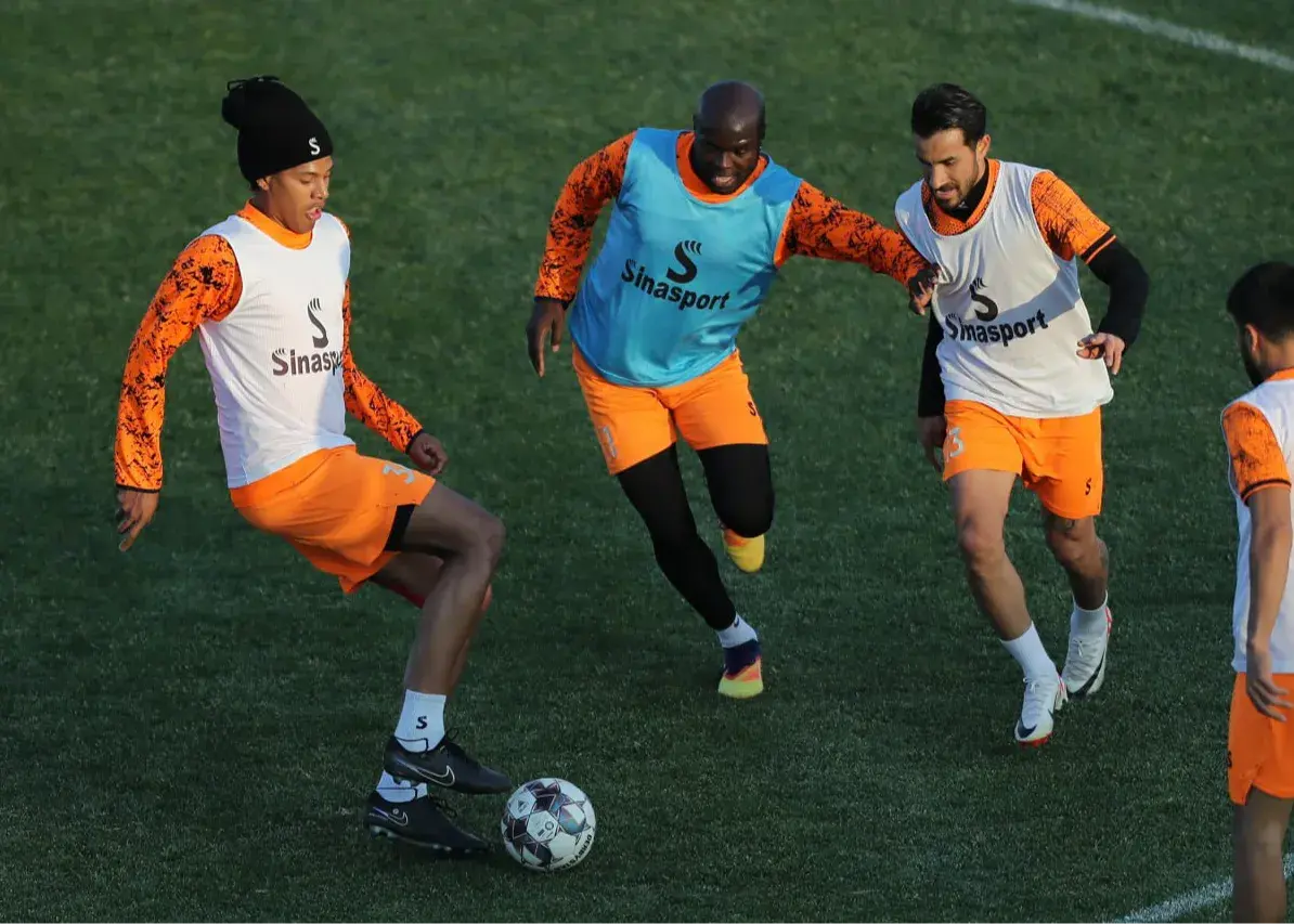 چادرملو؛ رکورد شکست‌ناپذیری برابر استقلال خوزستان همچنان پابرجاست!