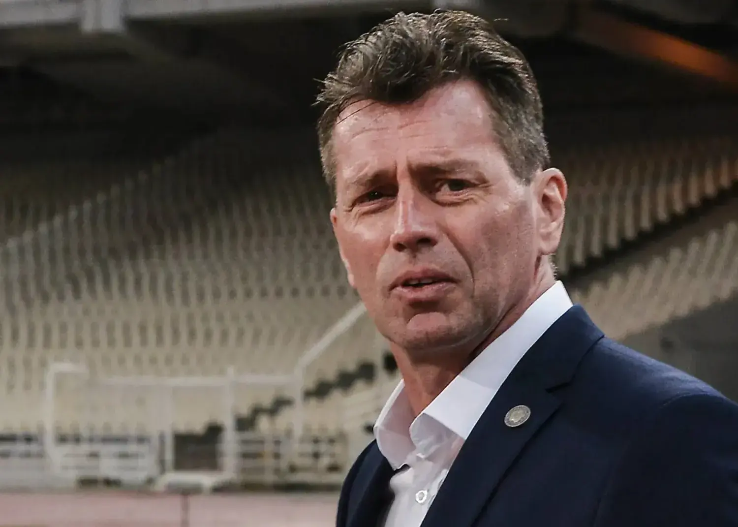 ویسل کوبه ژاپن به سراغ مربی آلمانی رفت؛ میشائیل اسکیبه مربی جدید غول آسیا شد!