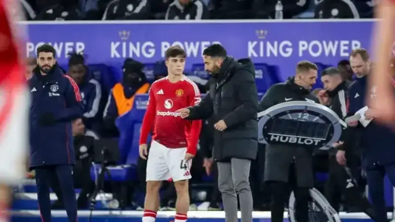 رفتار عجیب هری آمس مقابل انتقادات تند آموریم در منچستریونایتد!