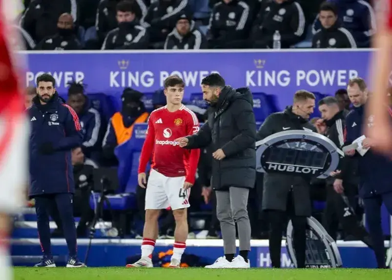 رفتار عجیب هری آمس مقابل انتقادات تند آموریم در منچستریونایتد!