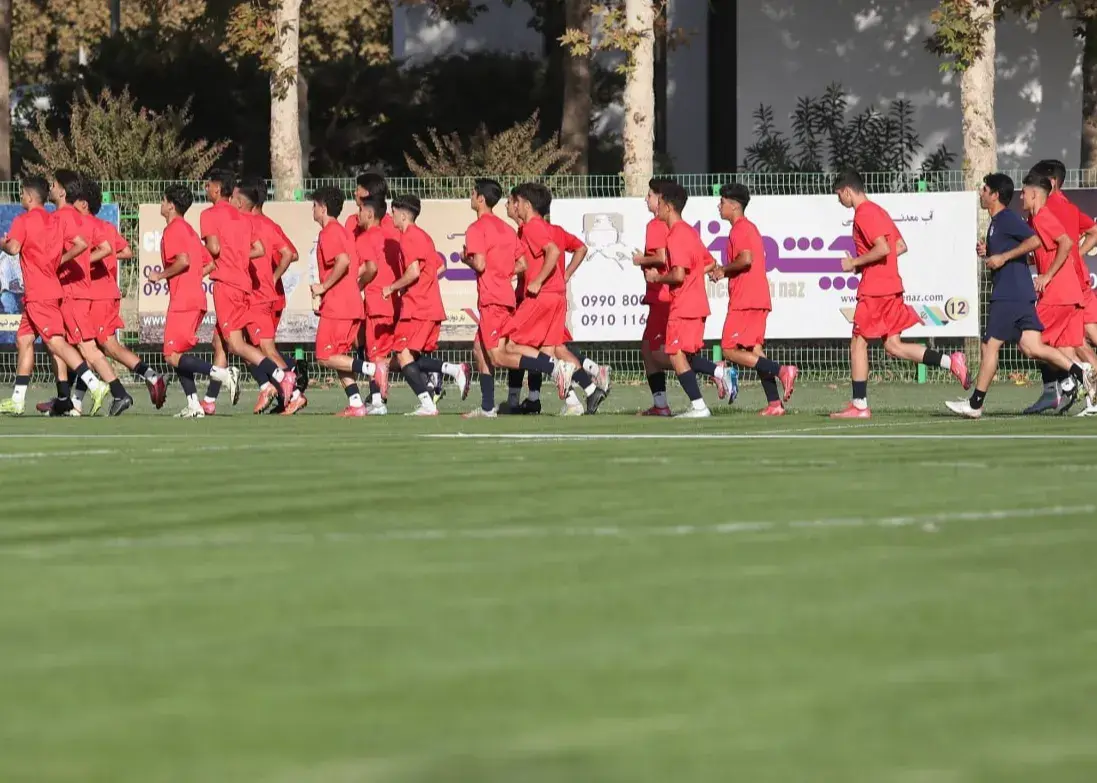 بیرانوند، خلیفه و خانزاده در فهرست نهایی جوانان فوتبال ایران؛ شانس طلایی برای درخشش!