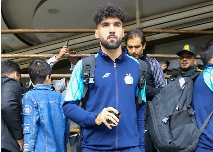 بازگشت غیرمنتظره سامان فلاح؛ نیمکت‌نشینی یا حضور در ترکیب استقلال؟