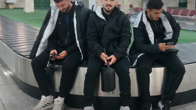 لغو پرواز و تعویق 24 ساعته بازی حذفی پیکان و نفت گچساران به خاطر برف سنگین!