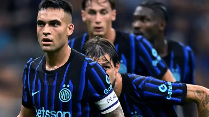 کاپیتان اینتر به پنالتی جنجالی لیورپول واکنش تند نشان داد!