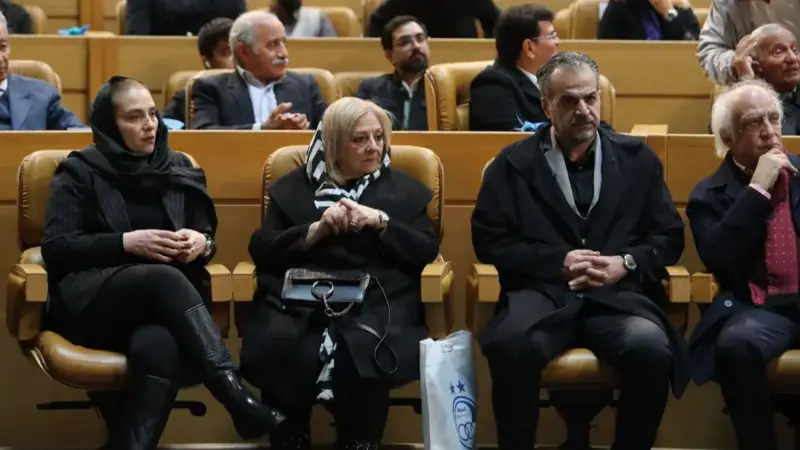 خانواده‌ای که قلب استقلالی‌ها را به تپش انداختند؛ حضور خاص در «هشتادمین یلدای استقلال»