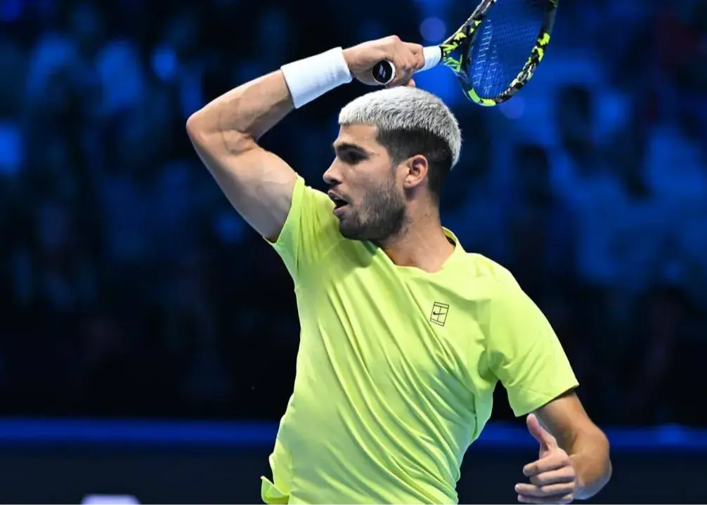 شماره یک تنیس جهان دست به آچار شد!