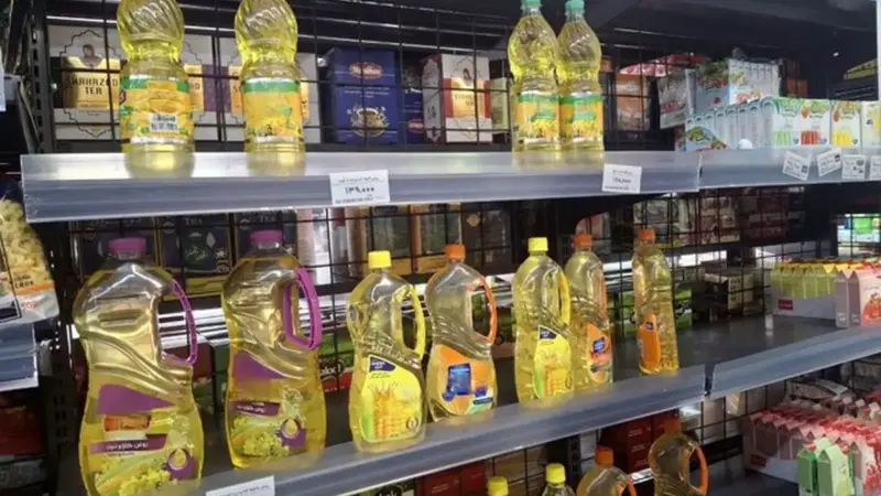 روایت میدانی از وضعیت روغن در فروشگاه ها؛ کمبود روغن مشهود است
