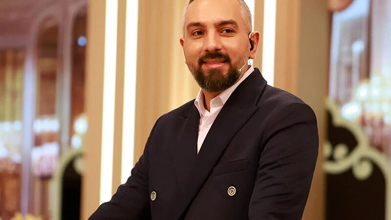 مجید یحیایی در لباس معنویت؛ عکس تازه مجری محبوب در مکان مقدس که همه را شگفت‌زده کرد!