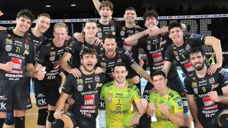 ستاره والیبال ایران در مهم‌ترین بازی سری A ایتالیا روی نیمکت ماند؛ علت چیست؟