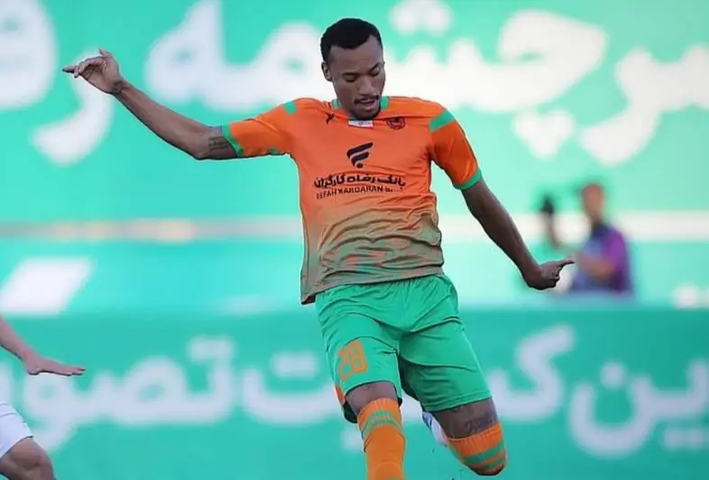 چرا مدافع محبوب برزیلی از بازگشت به فوتبال ایران منصرف شد؟