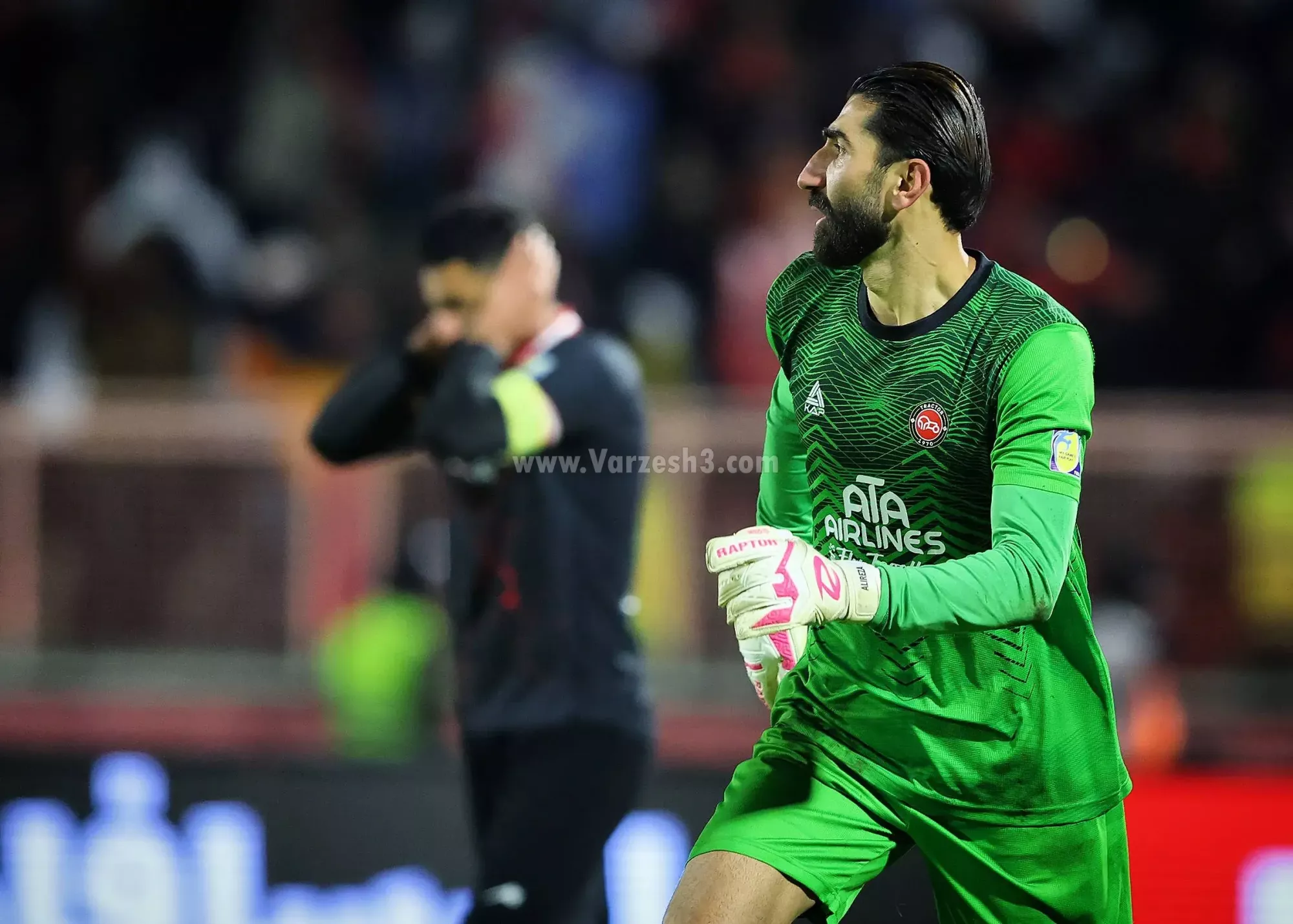 نکیسا از درخشش صددرصدی بیرانوند و نیازمند در پنالتی‌ها پرده برداشت!