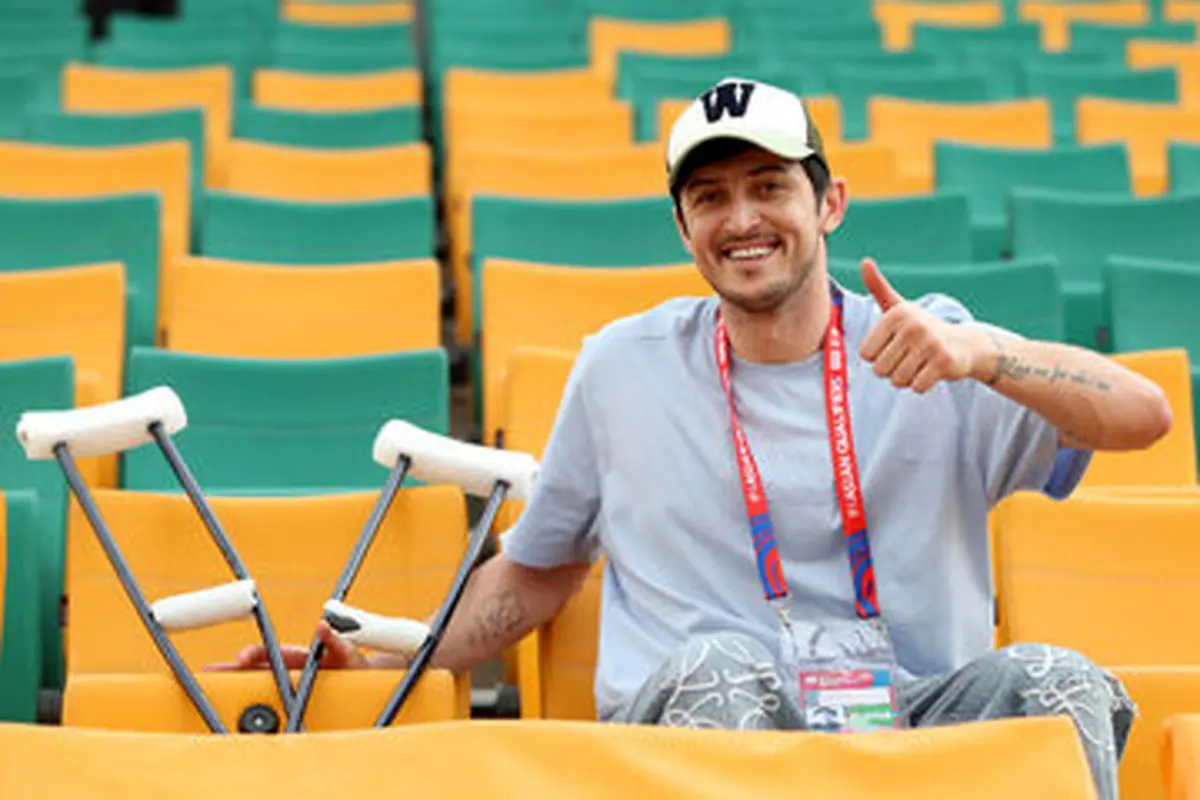 سردار آزمون با مصدومیتی ناگهانی تمرین شباب الاهلی را متوقف کرد؛ قلعه‌نویی نفس راحت کشید!