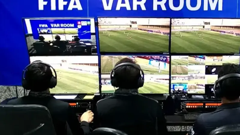 اختلاف جنجالی بر سر VAR قبل از بازی حساس پرسپولیس؛ داوری در خطر بزرگ!