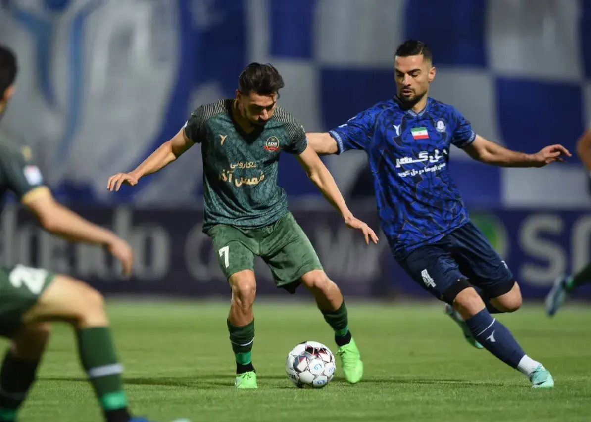 نیمه اول شمس‌آذرگل‌گهر بدون گل اما جنجالی - وب‌گردی