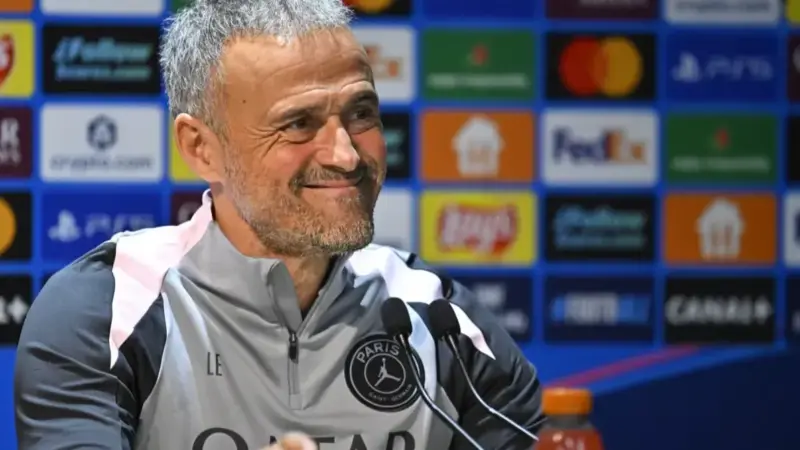 سرمربی پاری سن ژرمن: می‌توانم حتی به مادربزرگم در پی‌اس‌جی بازی بدهم! واکنش عجیب پس از پیروزی ۵ گله