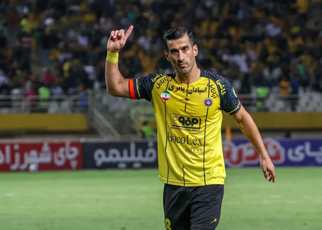 حاج‌صفی با رکورد تاریخی در فولاد آرنا، نامش را در تاریخ سپاهان ماندگار کرد!