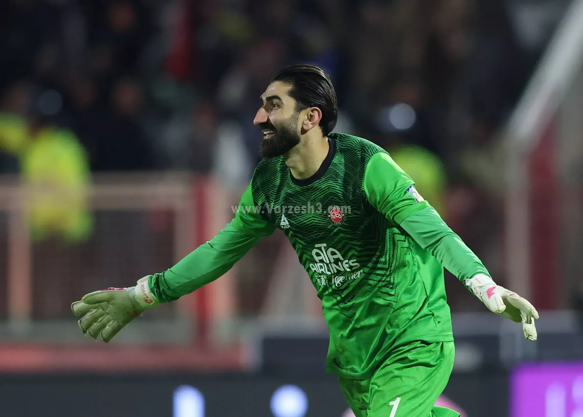 تراکتور و پرسپولیس در جام حذفی؛ نبرد نفس‌گیر تا ضربات پنالتی با برنده‌ای شگفت‌انگیز!