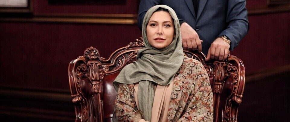 (تصویر) خانه ابدی همسر اول فریبا نادری/ گریه‌های بی‌امان فریبا نادری؛ بازیگر سینما و تلویزیون بر سر مزار همسر اولش