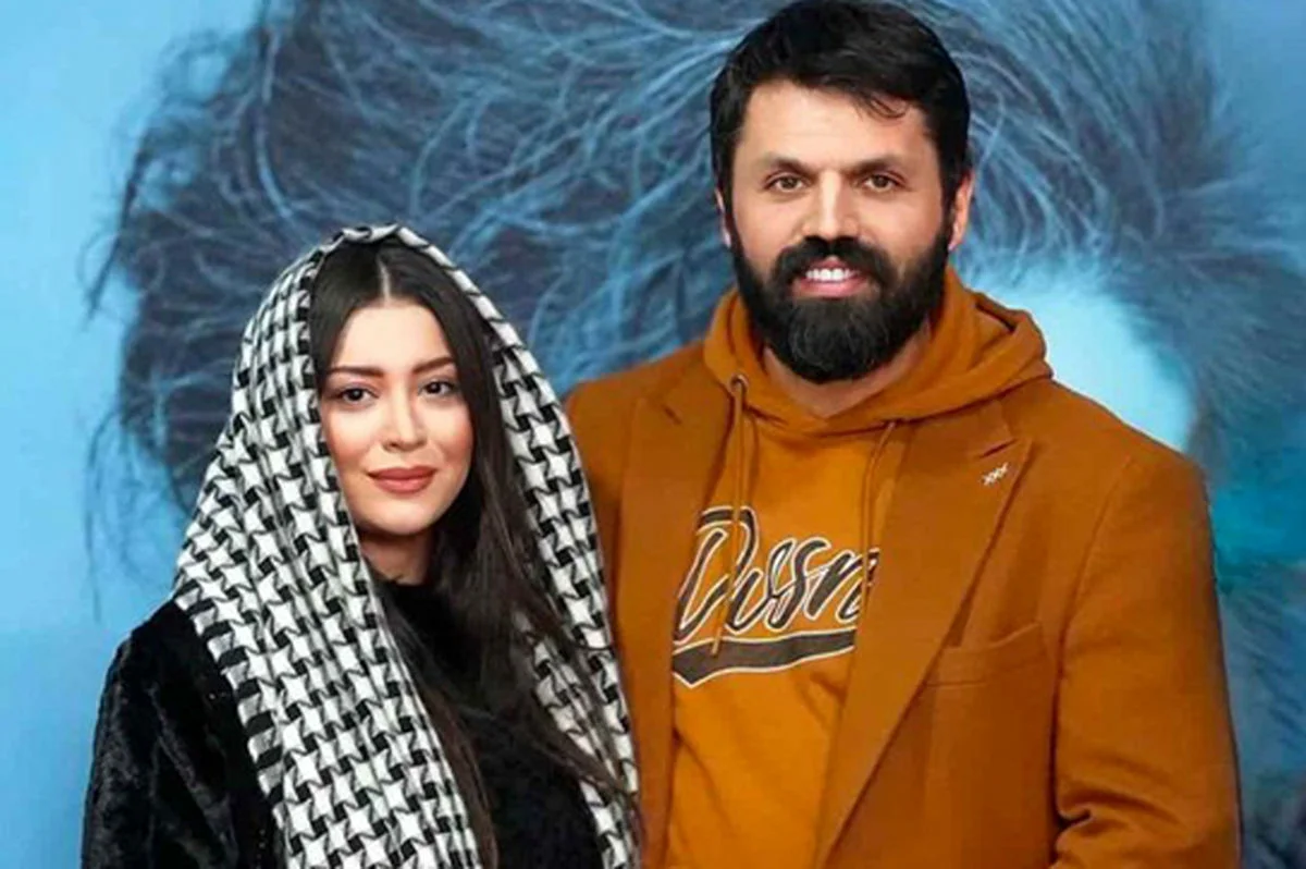 ساغر استاد شریف در جشن حافظ با لباسی تاریخی و متفاوت همه را شگفت‌زده کرد!