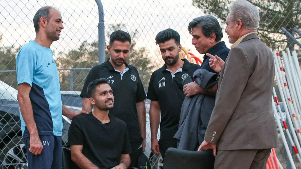 باشگاه سپاهان زیر حرف خود زد؛ خبری از رفتن کریمی به اسپایر نیست - وب‌گردی