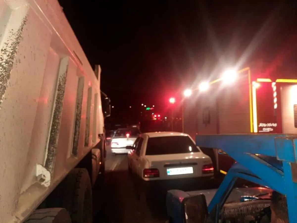 انحراف ناگهانی اتوبوس در محور کوار-شیراز؛ ۱۶ مسافر مصدوم شدند!