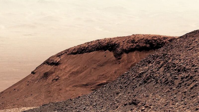 تصاویر جدید مریخ رازهای آب‌پایدار باستانی را فاش کردند!