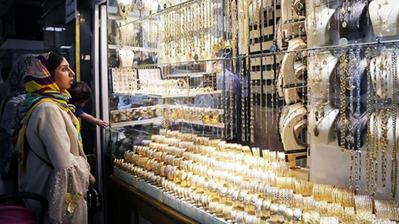 ۱۰ سناریوی شگفت‌انگیز برای جهش قیمت طلا در ۲۰۲۶؛ آیا سقف ۵۳۰۰ دلار واقعی است؟