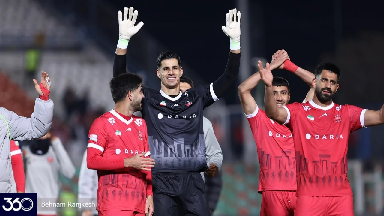 پرسپولیس پس از روزهای سخت لیگ 23؛ یک قدم تا دستکش طلا فاصله دارد!