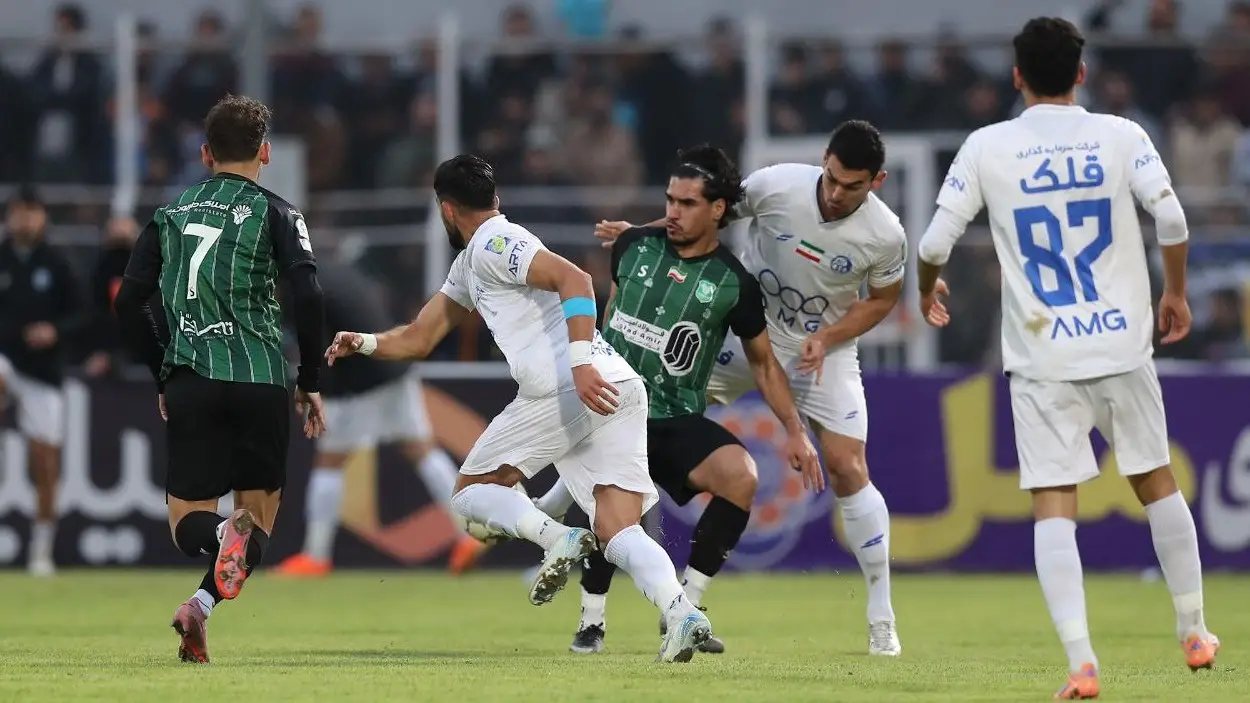 تساوی جنجالی خیبر و استقلال؛ آیا ساپینتو توان شکست رحمتی را داشت؟