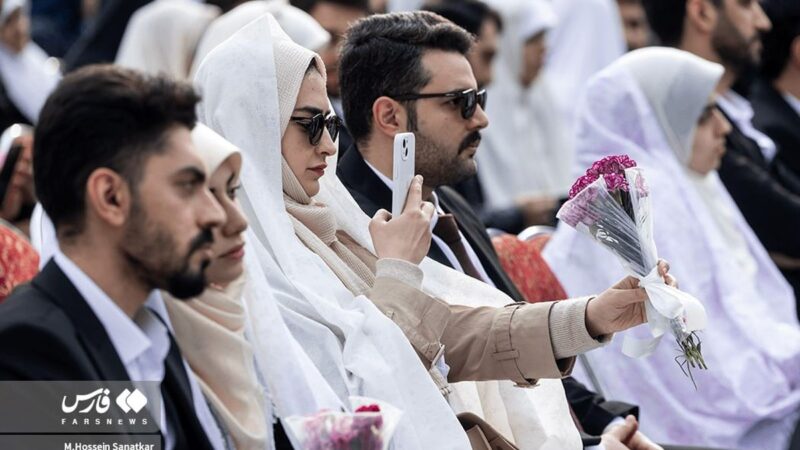 ازدواج ۲۵۰ زوج دانشجو در دانشگاه تهران؛ هدیه ویژه سفر مشهد به تازه‌عروس‌ها